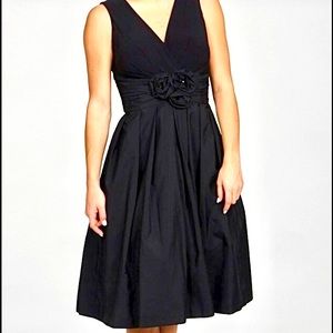 Jessica Howard Ruched Waist Sleeveless Dress